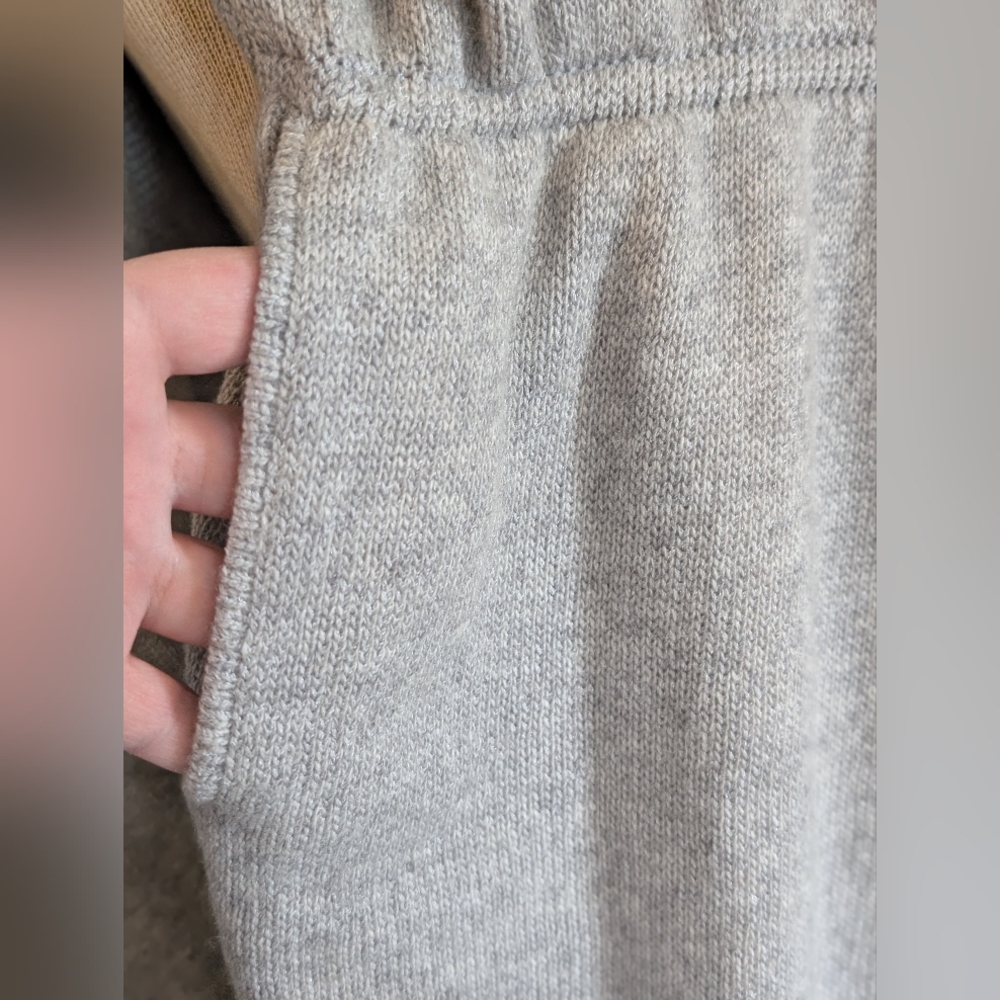 ST JOHN vintage gray sweater wrap dress sz 6 - Picture 13 of 13